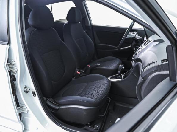 Hyundai Solaris I Рестайлинг с пробегом 2014 года, цена 1 270 000 рублей, 54375 км, седан, Автокод Объявления
