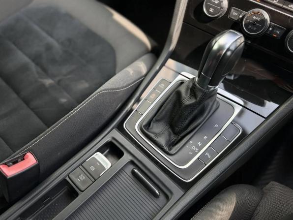 Volkswagen Golf VII с пробегом 2014 года, цена 1 180 000 рублей, 192600 км, универсал, Автокод Объявления