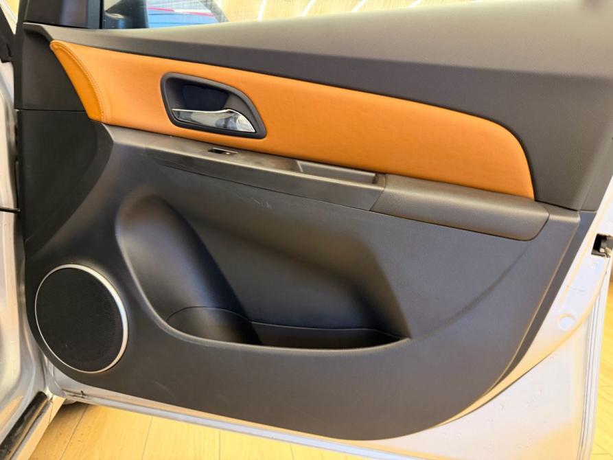 Chevrolet Cruze I Санкт-Петербург  - изображение 8
