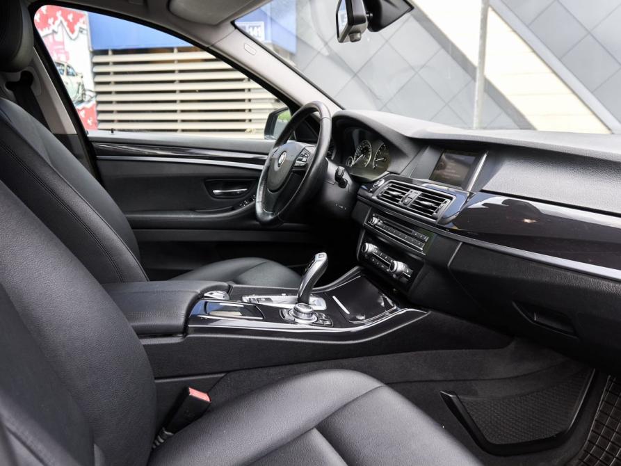 BMW 5 серии VI (F10/F11/F07) Рестайлинг Казань  - изображение 6