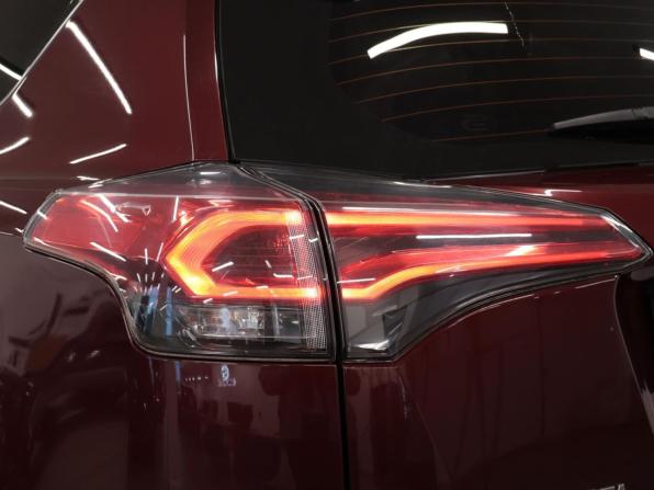 Toyota RAV4 IV (XA40) Рестайлинг с пробегом 2018 года, цена 2 592 300 рублей, 87344 км, внедорожник, Автокод Объявления