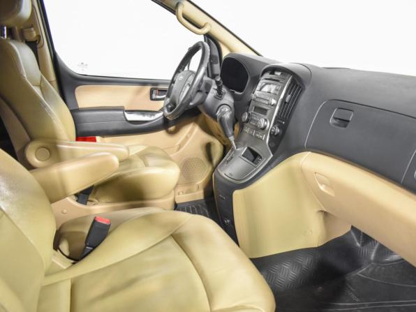 Hyundai Grand Starex I с пробегом 2010 года, цена 1 090 000 рублей, 218987 км, минивэн, Автокод Объявления