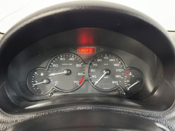 Peugeot 206 с пробегом 2008 года, цена 199 900 рублей, 230000 км, хэтчбек, Автокод Объявления