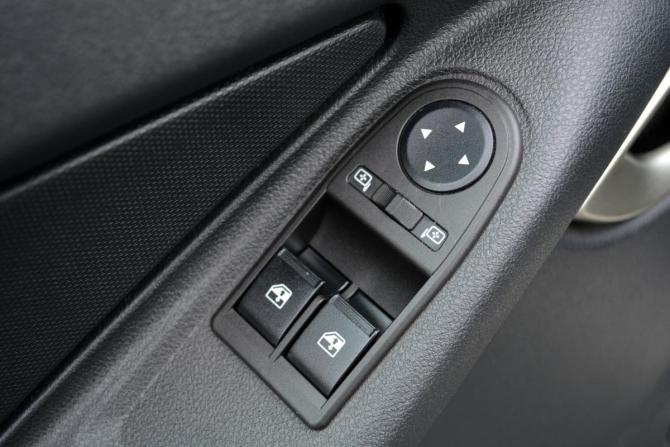 Lada (ВАЗ) Granta I Рестайлинг с пробегом 2021 года, цена 890 000 рублей, 52000 км, универсал, Автокод Объявления