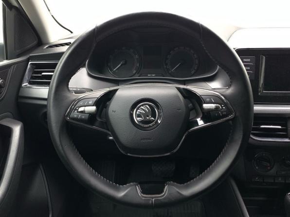 Skoda Rapid II с пробегом 2021 года, цена 1 599 000 рублей, 97073 км, лифтбек, Автокод Объявления