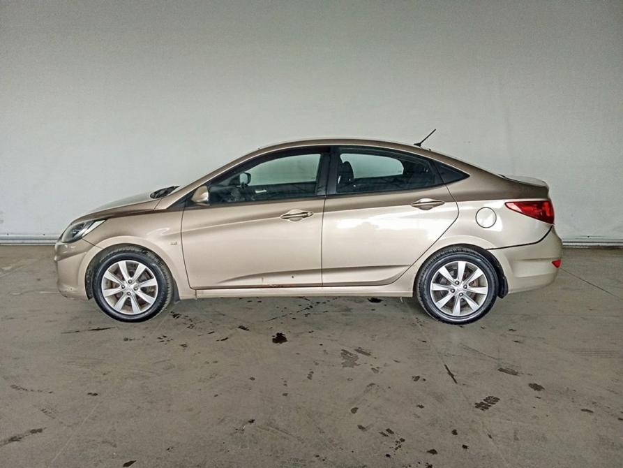 Hyundai Solaris I Москва  - изображение 7
