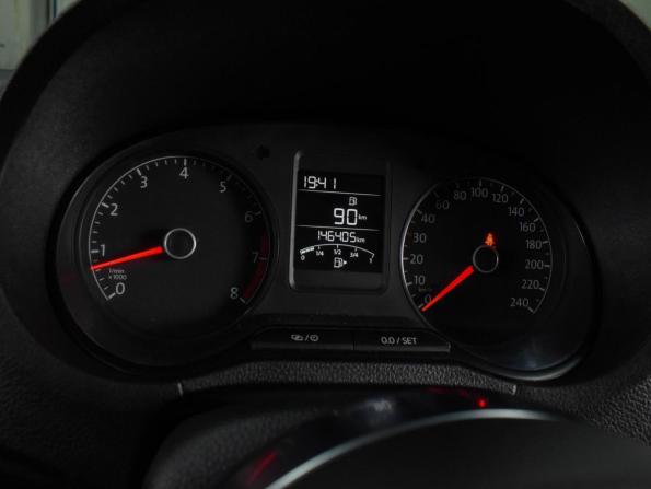 Volkswagen Polo V Рестайлинг с пробегом 2019 года, цена 1 179 000 рублей, 146405 км, седан, Автокод Объявления