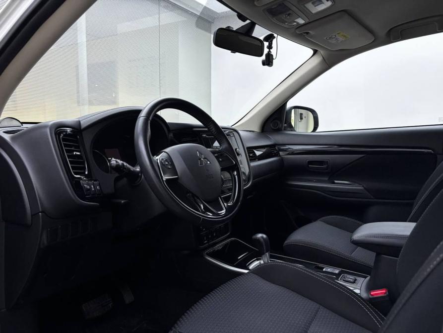 Mitsubishi Outlander III Рестайлинг 3 Уфа  - изображение 20