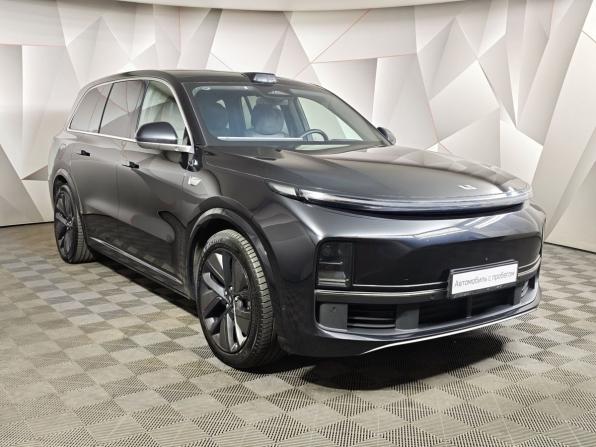 Li Auto (Lixiang) L9 I Рестайлинг с пробегом 2025 года, цена 8 211 000 рублей, 24555 км, внедорожник, Автокод Объявления