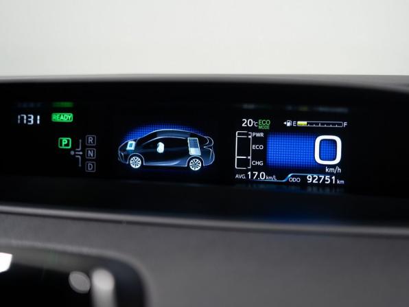Toyota Prius IV Рестайлинг (XW50) с пробегом 2019 года, цена 1 880 000 рублей, 92751 км, лифтбек, Автокод Объявления