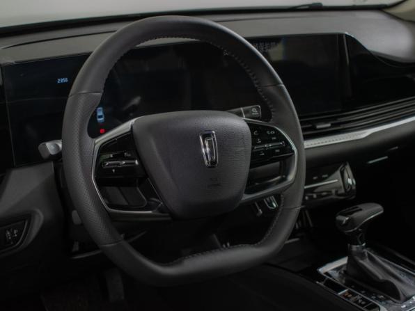 FAW Bestune B70 I с пробегом 2023 года, цена 1 650 000 рублей, 164 км, лифтбек, Автокод Объявления