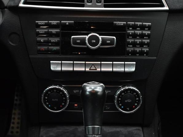 Mercedes-Benz C-Класс III (W204) Рестайлинг с пробегом 2011 года, цена 1 300 000 рублей, 267078 км, седан, Автокод Объявления