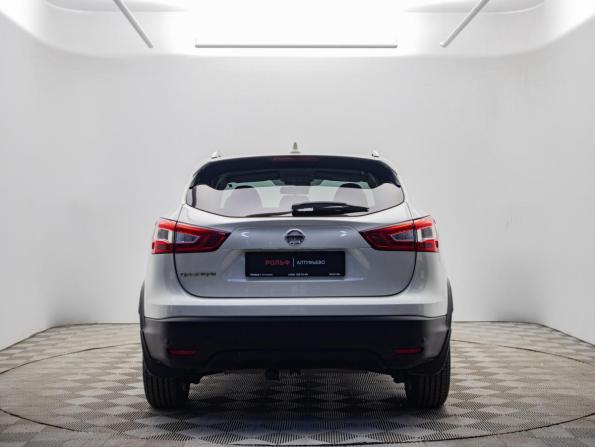 Nissan Qashqai II с пробегом 2018 года, цена 1 745 000 рублей, 126725 км, внедорожник, Автокод Объявления