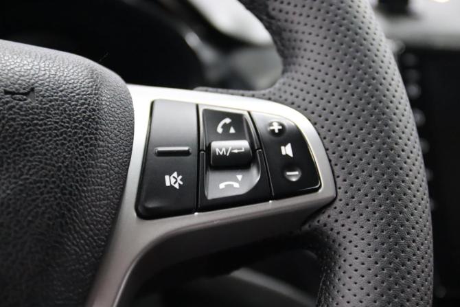 Lada (ВАЗ) Vesta I с пробегом 2019 года, цена 825 025 рублей, 93030 км, седан, Автокод Объявления