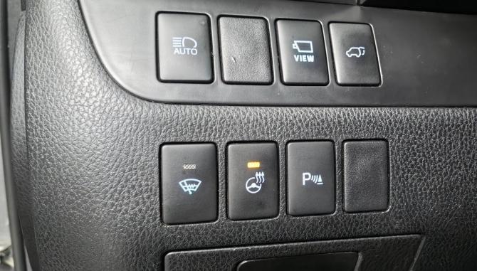 Toyota Highlander III (XU50) Рестайлинг с пробегом 2018 года, цена 3 099 000 рублей, 207153 км, внедорожник, Автокод Объявления