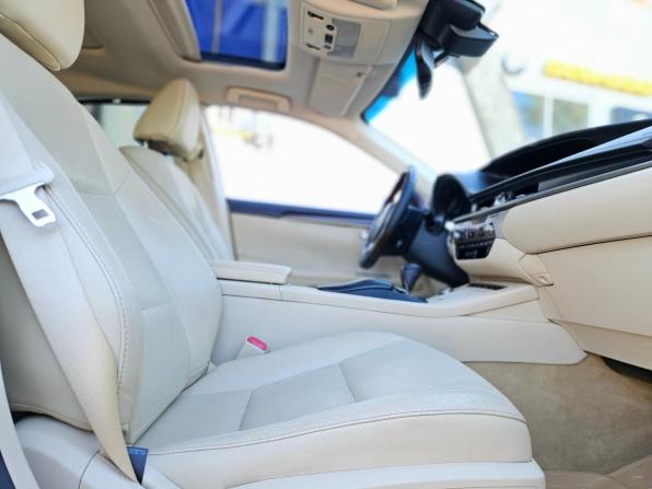 Lexus ES VI с пробегом 2013 года, цена 1 890 000 рублей, 203950 км, седан, Автокод Объявления