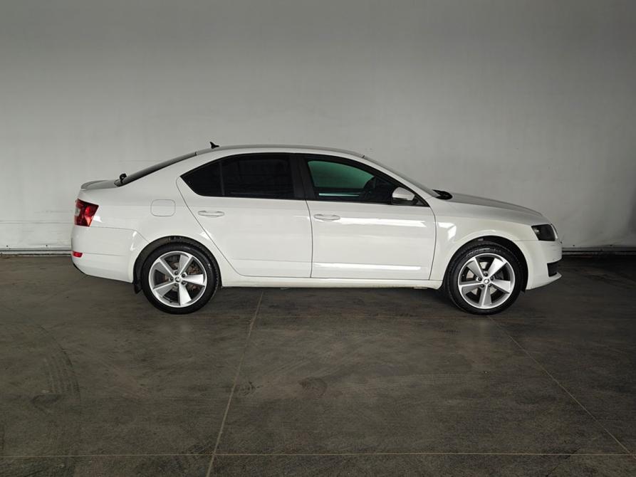 Skoda Octavia III (A7) Москва  - изображение 8
