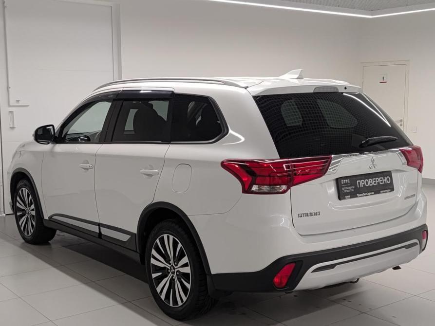 Mitsubishi Outlander III Рестайлинг 3 Казань  - изображение 8