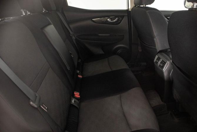Nissan Qashqai II с пробегом 2017 года, цена 1 439 000 рублей, 200000 км, внедорожник, Автокод Объявления