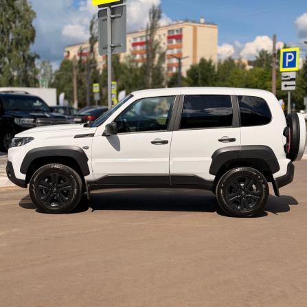 Lada (ВАЗ) Niva Travel I с пробегом 2024 года, цена 1 228 000 рублей, 18648 км, внедорожник, Автокод Объявления