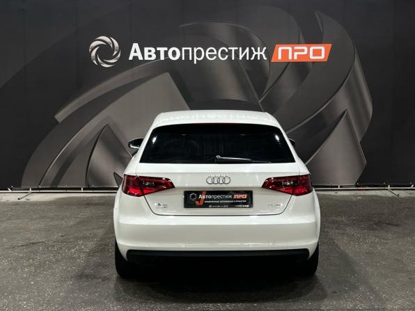 Audi A3 III (8V) с пробегом 2013 года, цена 1 170 000 рублей, 223079 км, хэтчбек, Автокод Объявления
