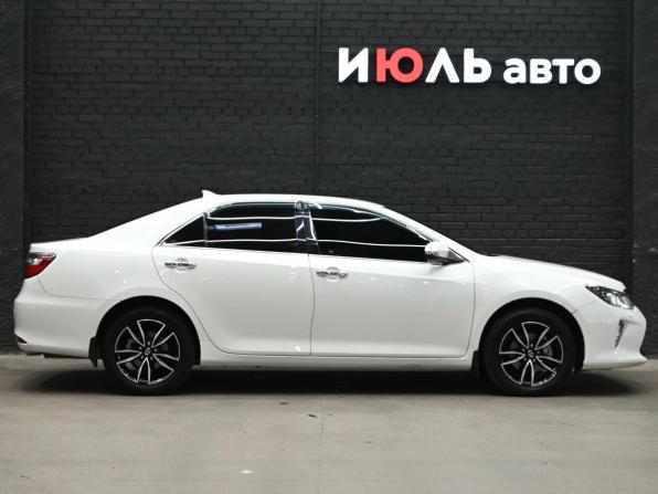 Toyota Camry VII (XV50) Рестайлинг 2 с пробегом 2017 года, цена 2 550 000 рублей, 109731 км, седан, Автокод Объявления