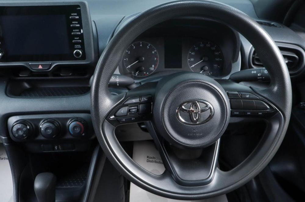 Toyota Yaris IV Челябинск  - изображение 13