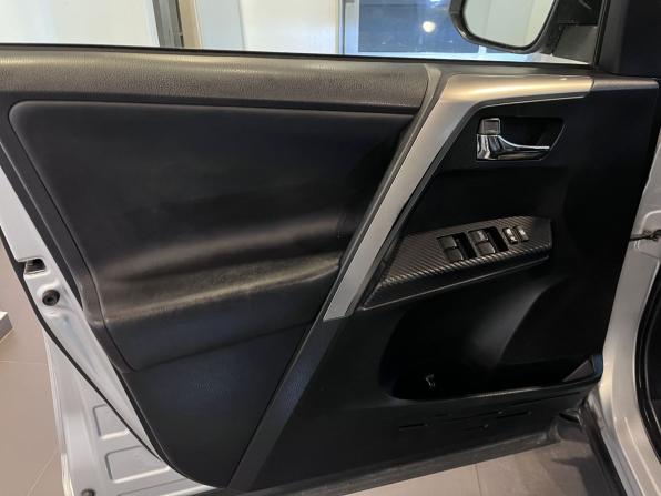 Toyota RAV4 IV (XA40) с пробегом 2013 года, цена 1 734 200 рублей, 152348 км, внедорожник, Автокод Объявления