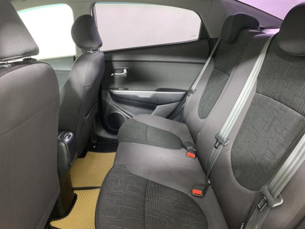 Kia Rio III с пробегом 2015 года, цена 999 000 рублей, 116300 км, хэтчбек, Автокод Объявления
