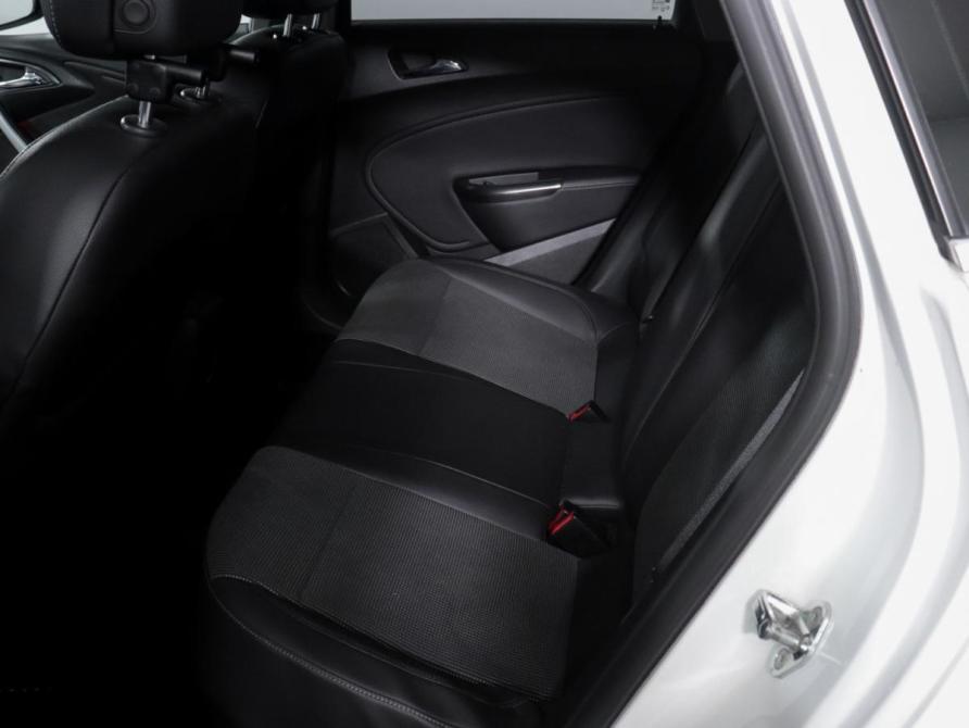 Opel Astra J Москва  - изображение 9