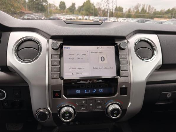 Toyota Tundra II Рестайлинг с пробегом 2020 года, цена 5 769 000 рублей, 68050 км, пикап, Автокод Объявления