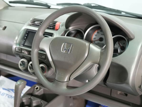 Honda Fit I с пробегом 2005 года, цена 470 000 рублей, 245690 км, хэтчбек, Автокод Объявления