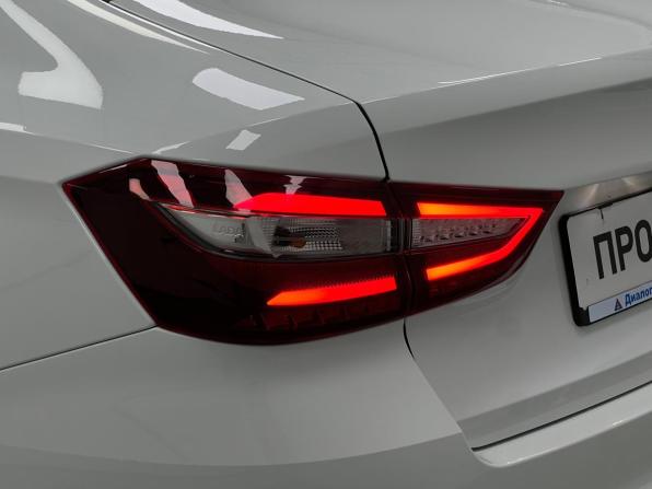 Lada (ВАЗ) Vesta I Рестайлинг (NG) с пробегом 2023 года, цена 950 000 рублей, 132000 км, седан, Автокод Объявления