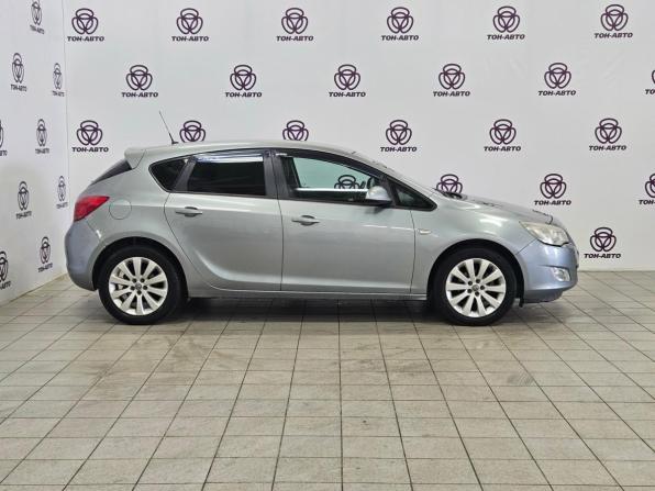 Opel Astra J с пробегом 2010 года, цена 481 000 рублей, 233462 км, хэтчбек, Автокод Объявления