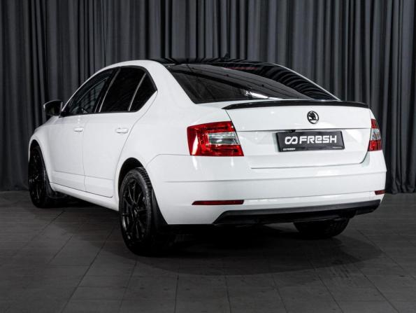 Skoda Octavia III (A7) Рестайлинг с пробегом 2018 года, цена 1 700 000 рублей, 87194 км, лифтбек, Автокод Объявления