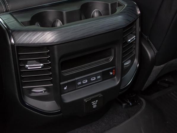 Ram 1500 V Рестайлинг с пробегом 2026 года, цена 10 499 000 рублей, 43 км, offers.body_type.unknown, Автокод Объявления