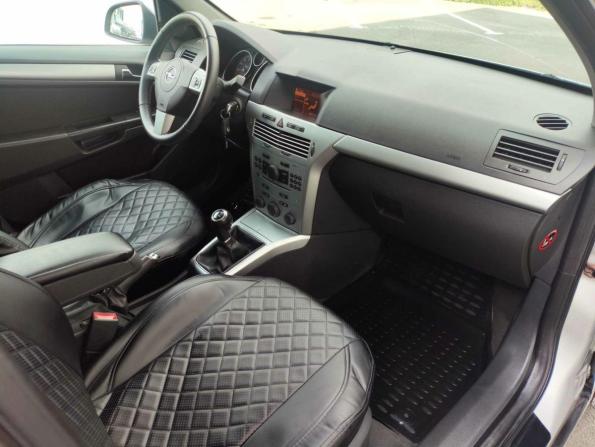 Opel Astra H Рестайлинг с пробегом 2010 года, цена 530 000 рублей, 203031 км, седан, Автокод Объявления