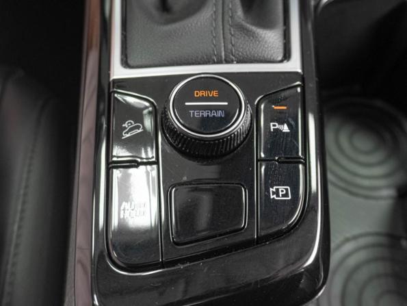 Kia Sportage V с пробегом 2022 года, цена 3 219 000 рублей, 51114 км, внедорожник, Автокод Объявления