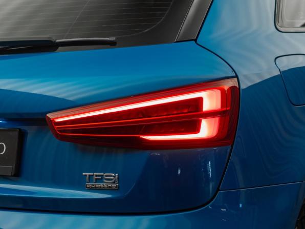 Audi Q3 I (8U) Рестайлинг с пробегом 2017 года, цена 2 340 000 рублей, 99211 км, внедорожник, Автокод Объявления