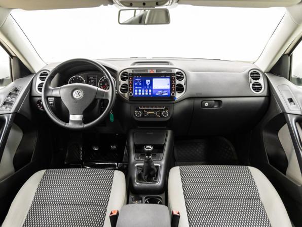 Volkswagen Tiguan I с пробегом 2010 года, цена 928 000 рублей, 176994 км, внедорожник, Автокод Объявления