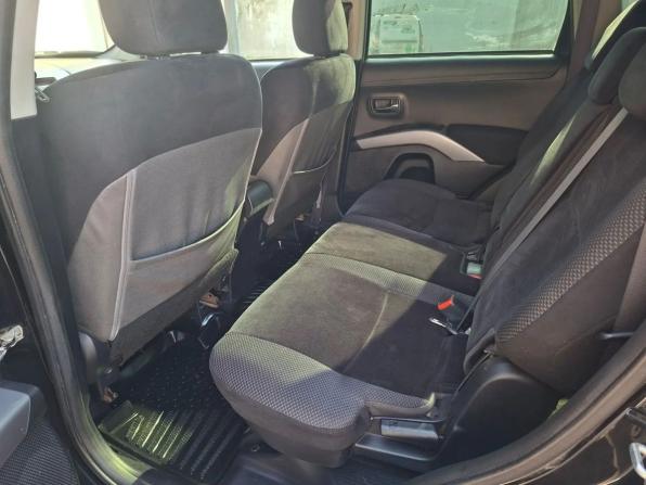 Mitsubishi Outlander II Рестайлинг с пробегом 2011 года, цена 998 000 рублей, 261000 км, внедорожник, Автокод Объявления