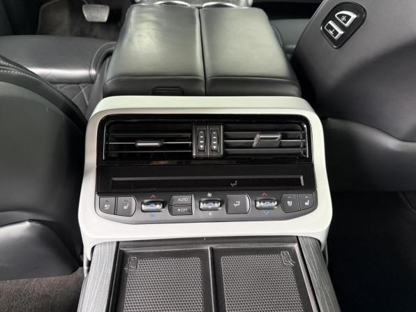 Toyota Land Cruiser 300 Series с пробегом 2021 года, цена 10 800 000 рублей, 163697 км, внедорожник, Автокод Объявления