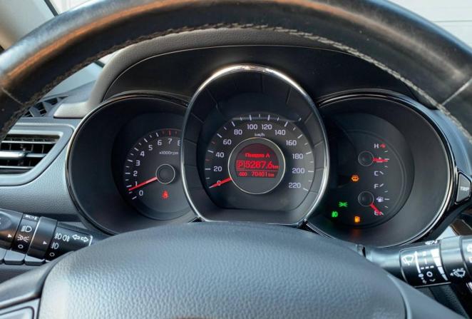 Kia Rio III с пробегом 2014 года, цена 925 000 рублей, 70000 км, хэтчбек, Автокод Объявления