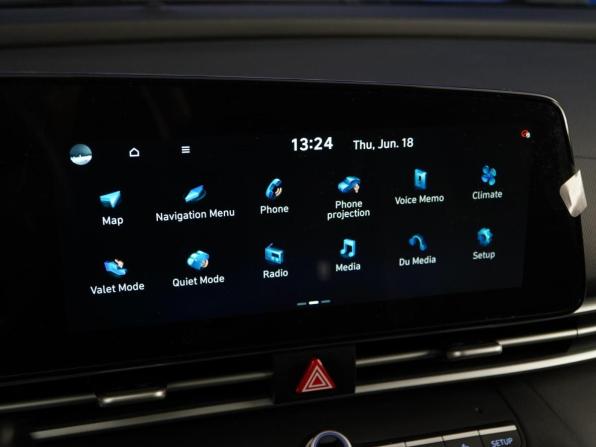 Hyundai Elantra VII (CN7) Рестайлинг с пробегом 2023 года, цена 1 987 077 рублей, 66202 км, седан, Автокод Объявления