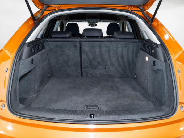 Audi Q3 I (8U) с пробегом 2012 года, цена 1 380 000 рублей, 189350 км, внедорожник, Автокод Объявления