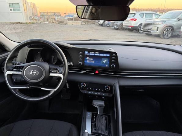 Hyundai Elantra VII (CN7) с пробегом 2021 года, цена 1 845 000 рублей, 58000 км, седан, Автокод Объявления