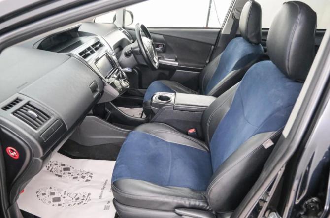 Toyota Prius Alpha I (ZVW40/41) Рестайлинг с пробегом 2016 года, цена 1 429 000 рублей, 154260 км, универсал, Автокод Объявления