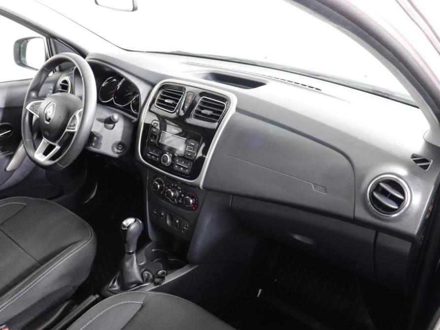 Renault Logan II Рестайлинг Химки  - изображение 11
