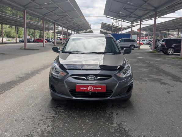 Hyundai Solaris I с пробегом 2012 года, цена 648 900 рублей, 204000 км, седан, Автокод Объявления