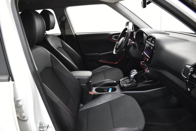Kia Soul III с пробегом 2021 года, цена 2 300 000 рублей, 44462 км, хэтчбек, Автокод Объявления
